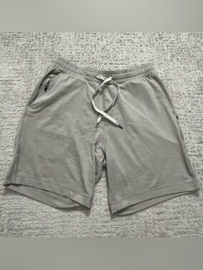 Vuori Ponto Shorts 7.5”